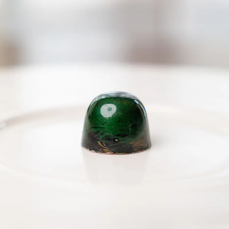 <img src="jeger-redbull.jpg" alt="Sjokolade med smak av jeger og Red Bull – kraftig og søt kombinasjon">